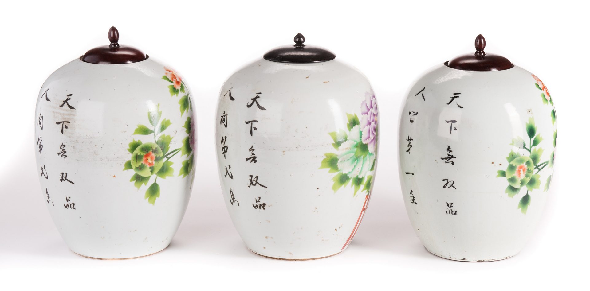 Lot 186: 3 Chinese Porcelain Ginger Jars w/Peonies