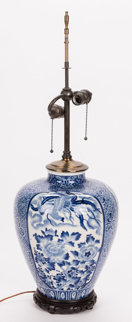 Lot 187: Chinese Porcelain Blue & White Lamp