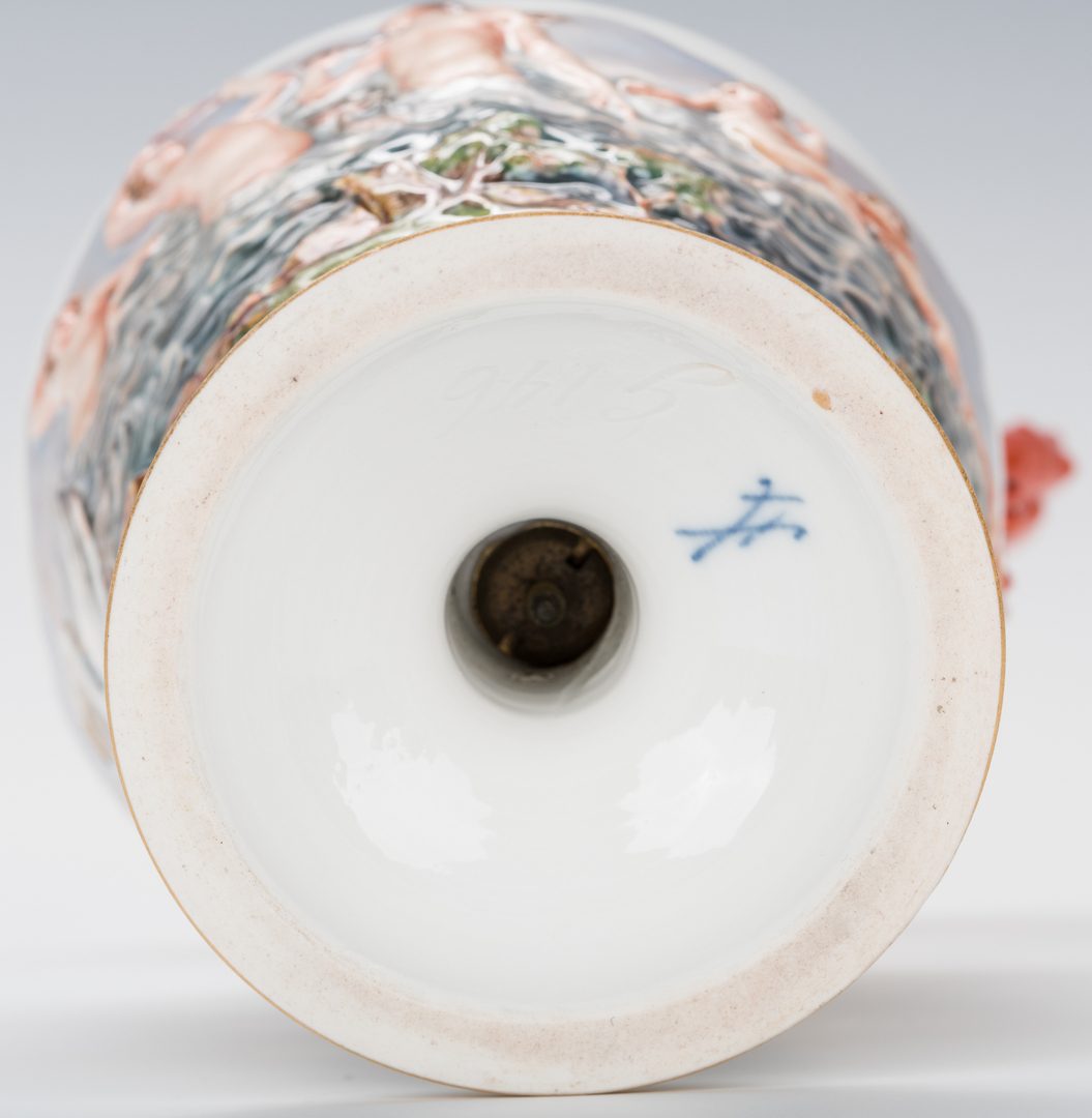 Lot 242: Meissen Porcelain Ewer & Basin