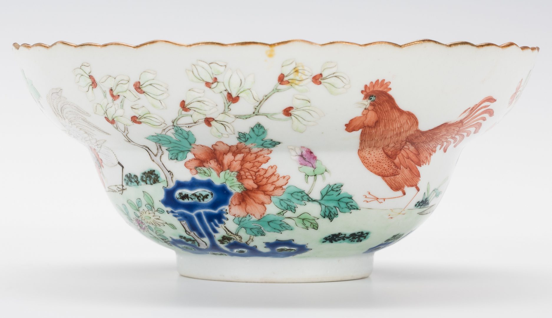 Lot 336: 2 Chinese porcelains, 1 w/ Chenghua mark