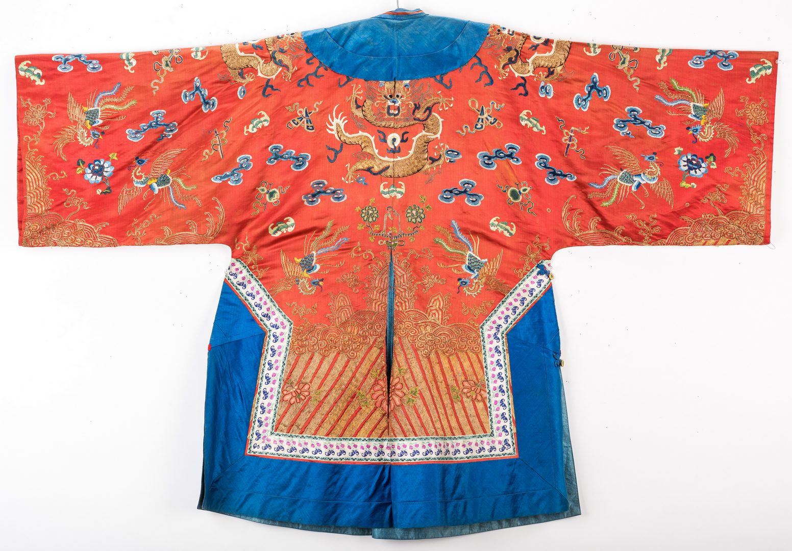 Lot 367: Chinese Silk Court Robe