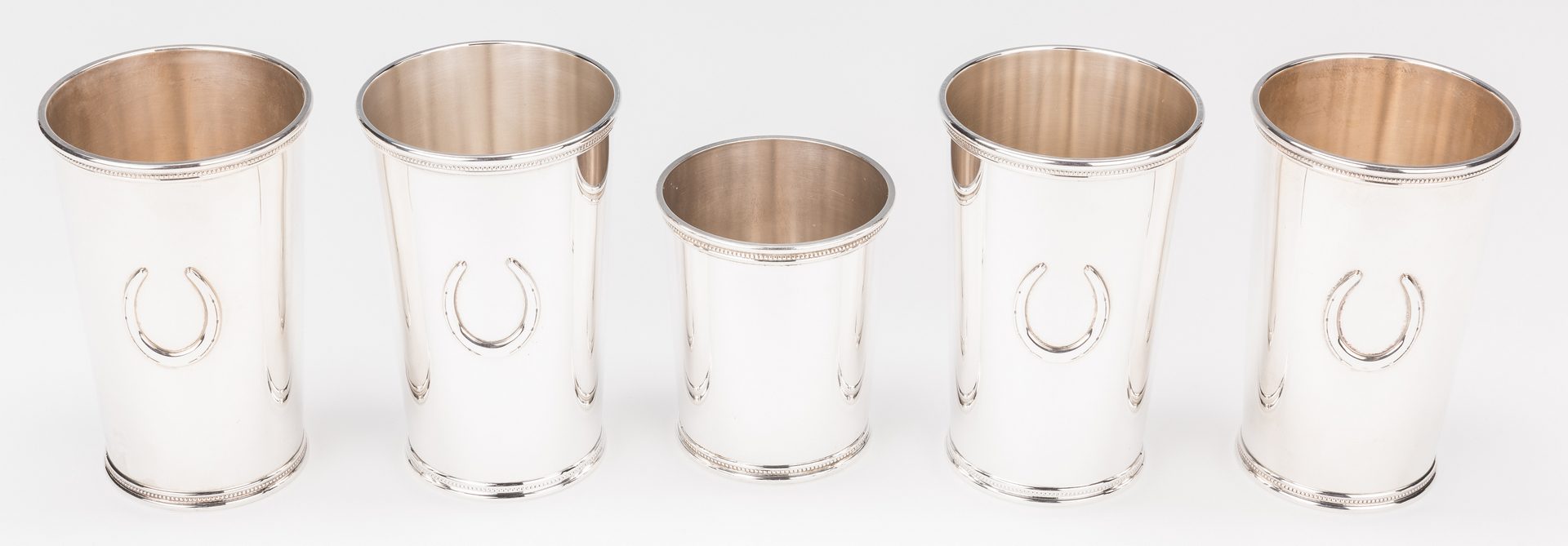 Lot 398: 5 Scearce Presidential Sterling Julep Cups  – Nixon Administration