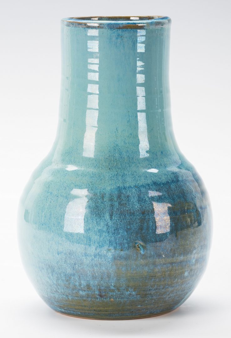 Lot 452: Shearwater Art Pottery Vase