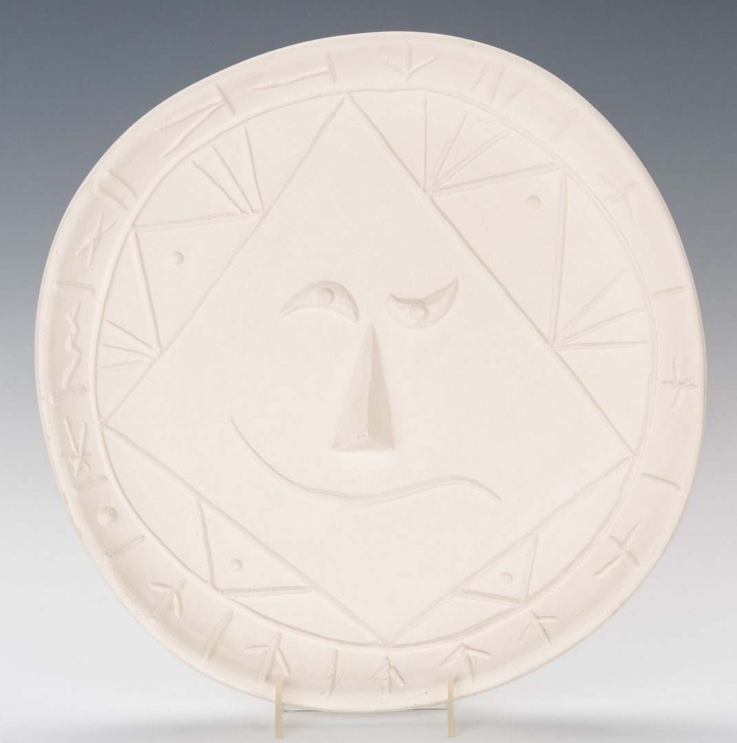 Lot 457: Pablo Picasso "Visage" Ceramic Plate