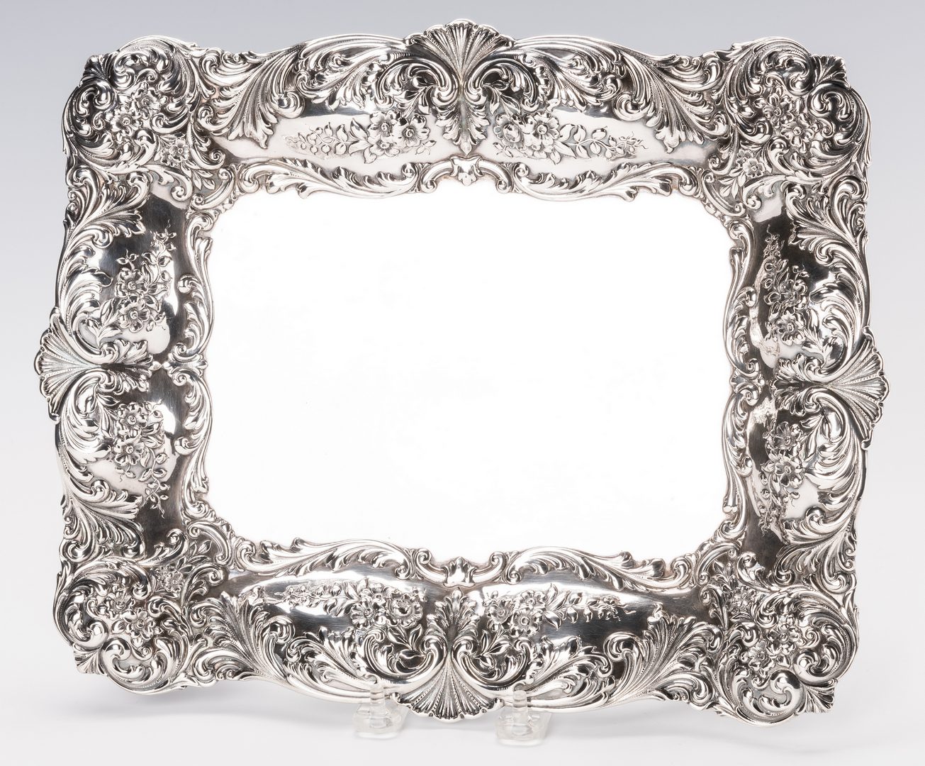 Lot 585: 2 Sterling Silver Repousse Serving Items, inc. Starr