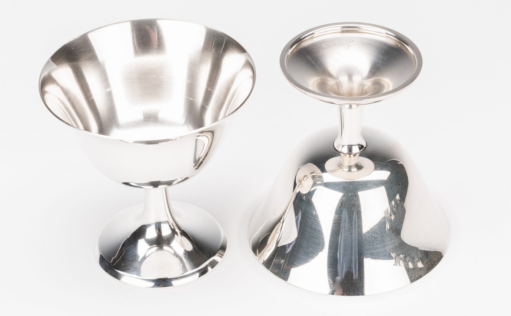 Lot 586: 10 Manchester Sterling Champagne or Sherbets