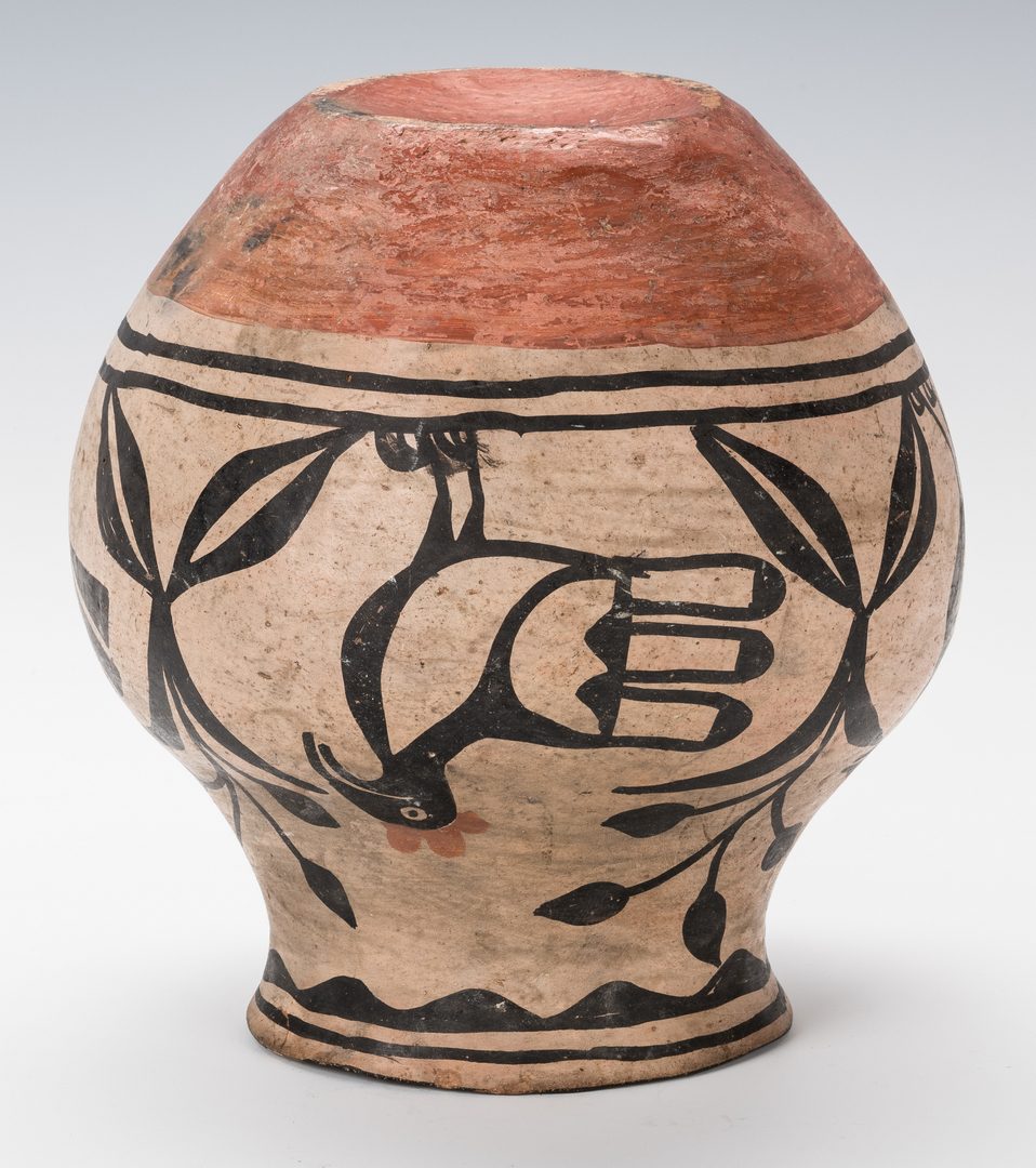 Lot 675: Southwestern Santo Domingo Pueblo Pottery Olla