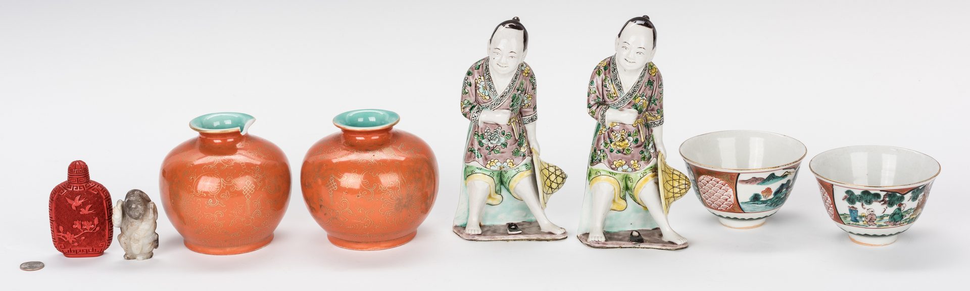 Lot 755: Group of 8 Asian Decorative Items