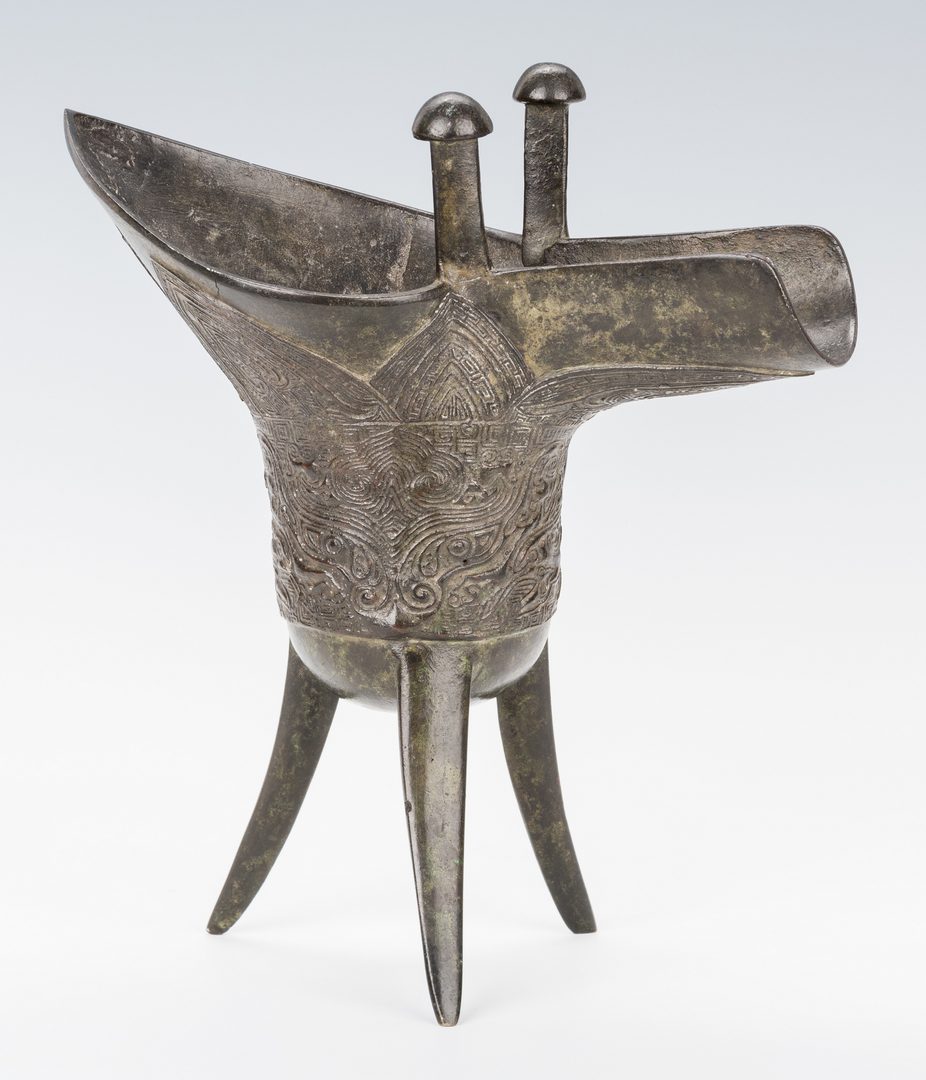 Lot 9: Chinese Archaic Bronze Jue