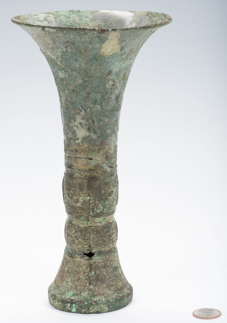 Lot 10: Rare Chinese Archaic Bronze Wine Vessel