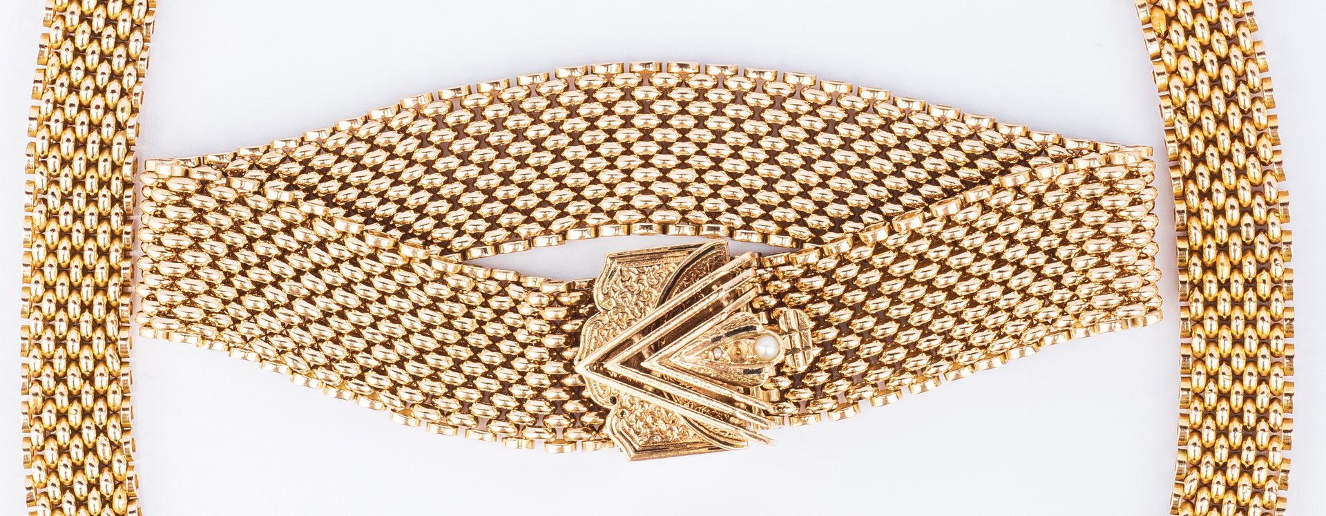 Lot 38: Gold mesh necklace and bracelet, Art Deco style