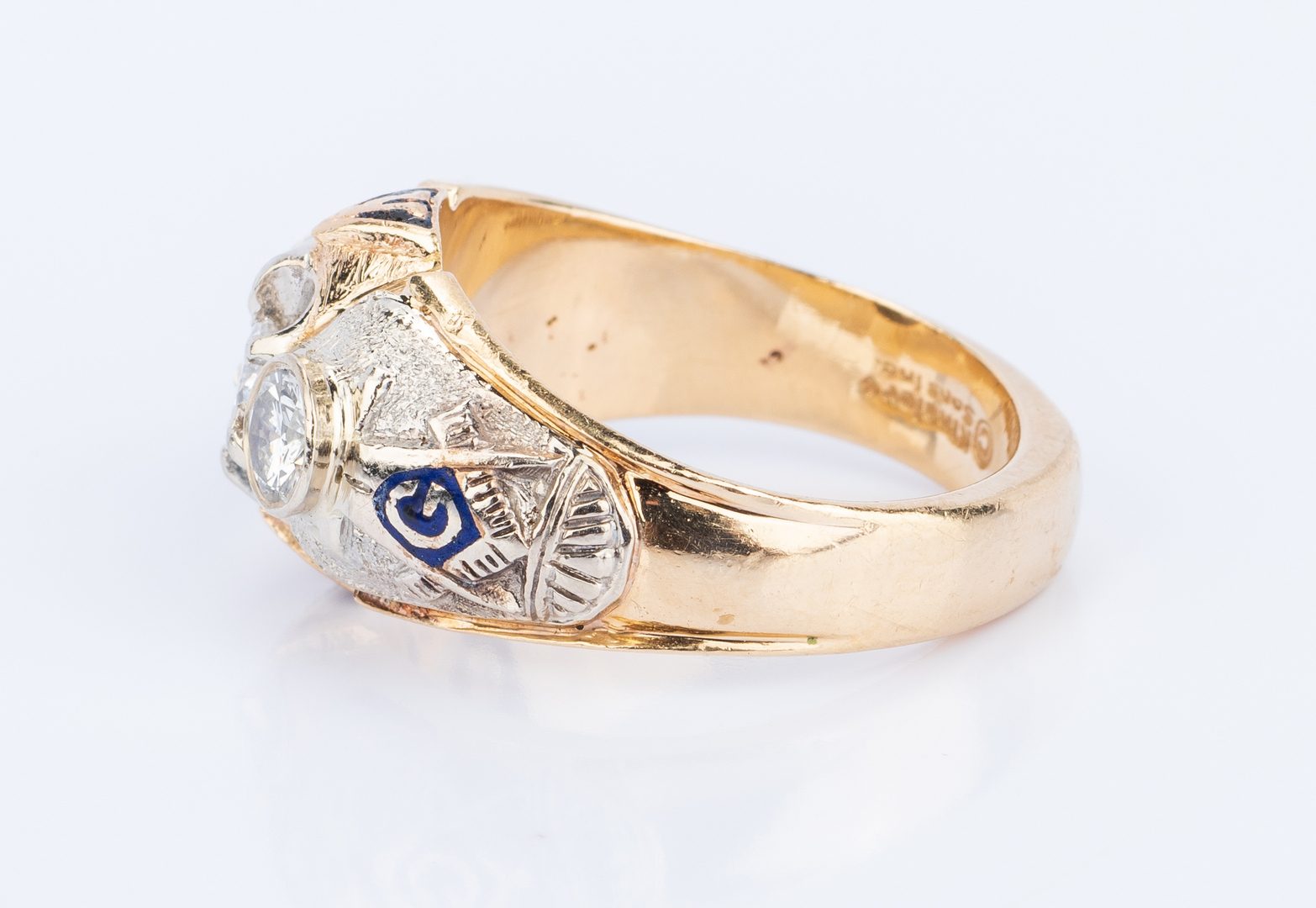 Lot 404: 14K Diamond Blue Lodge Masonic Ring
