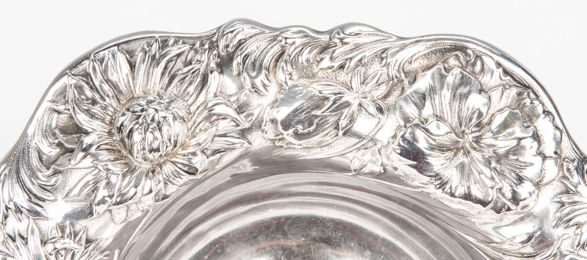 Lot 423: Dominick & Haff Art Nouveau Sterling Footed Bowl