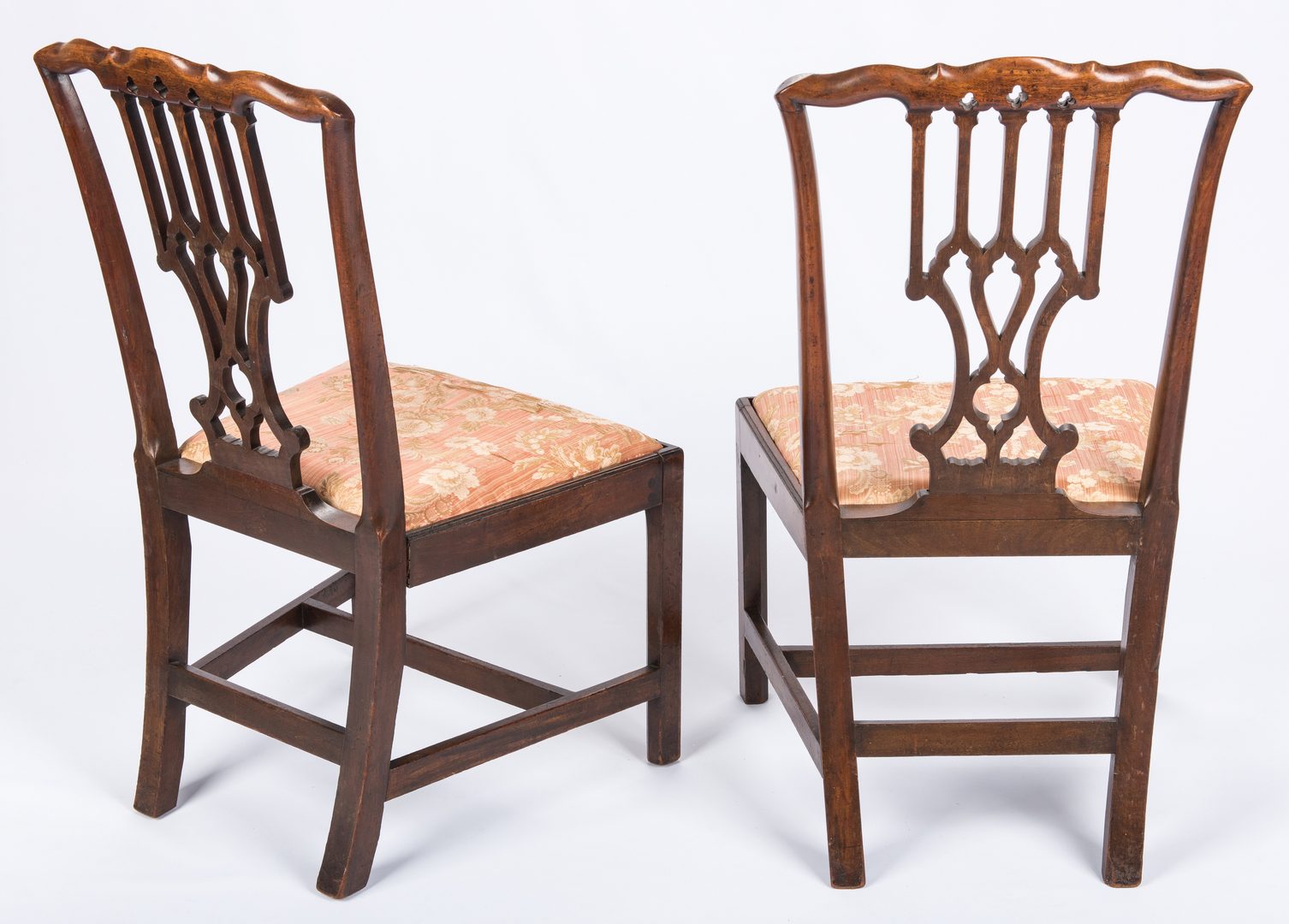 Lot 440: Pair English Chippendale Side Chairs