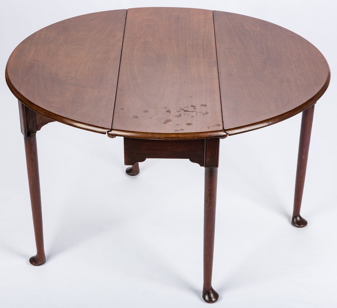 Lot 647: Diminutive Queen Anne Dropleaf Table