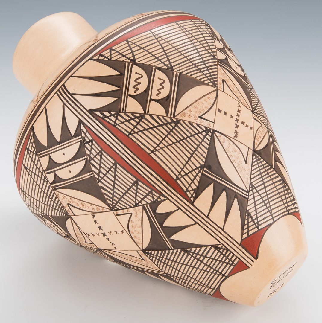 Lot 706: JoFern S. Puffer Native American Pottery Jar