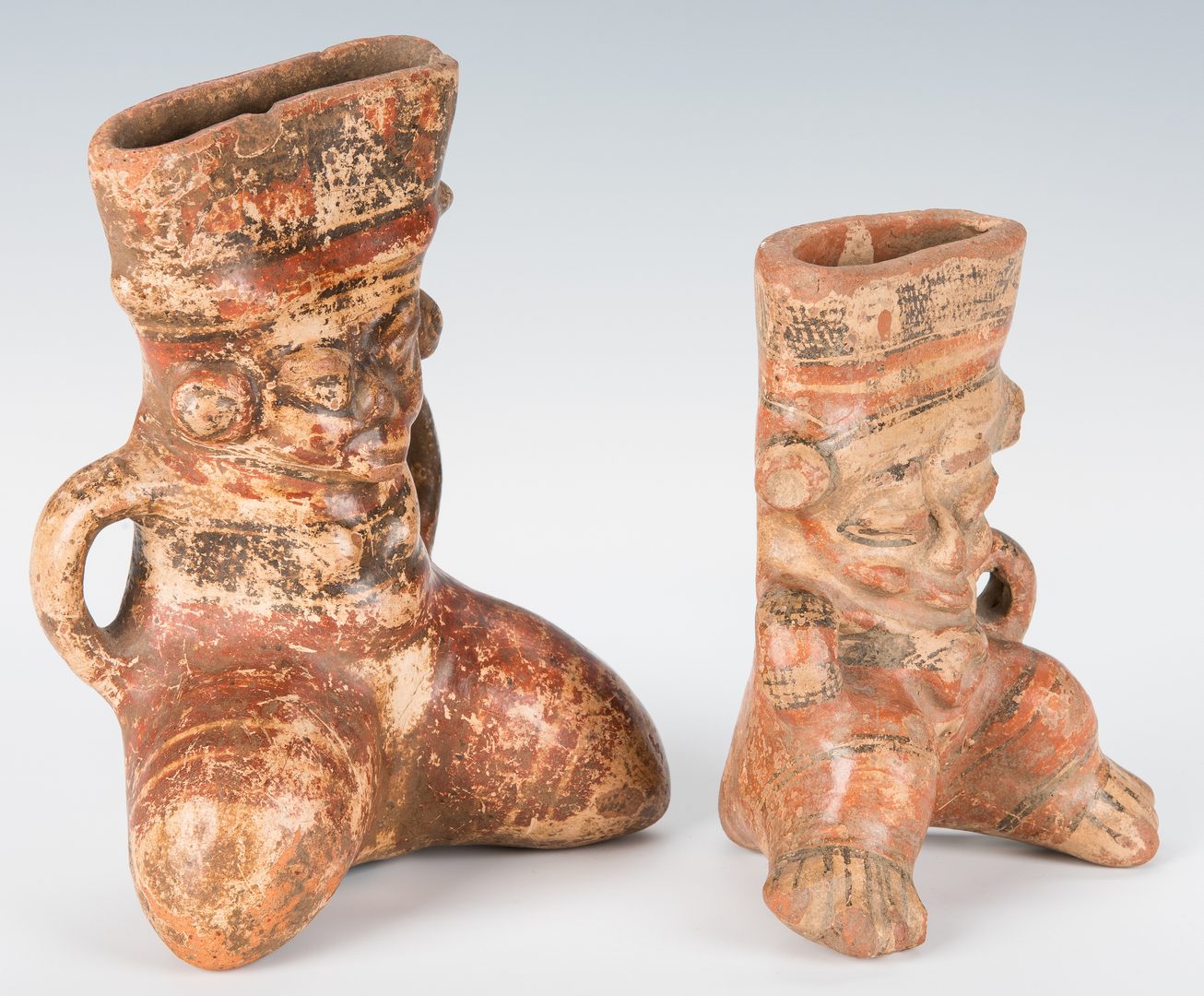 Lot 800: 2 Pre-Columbian Pottery Items