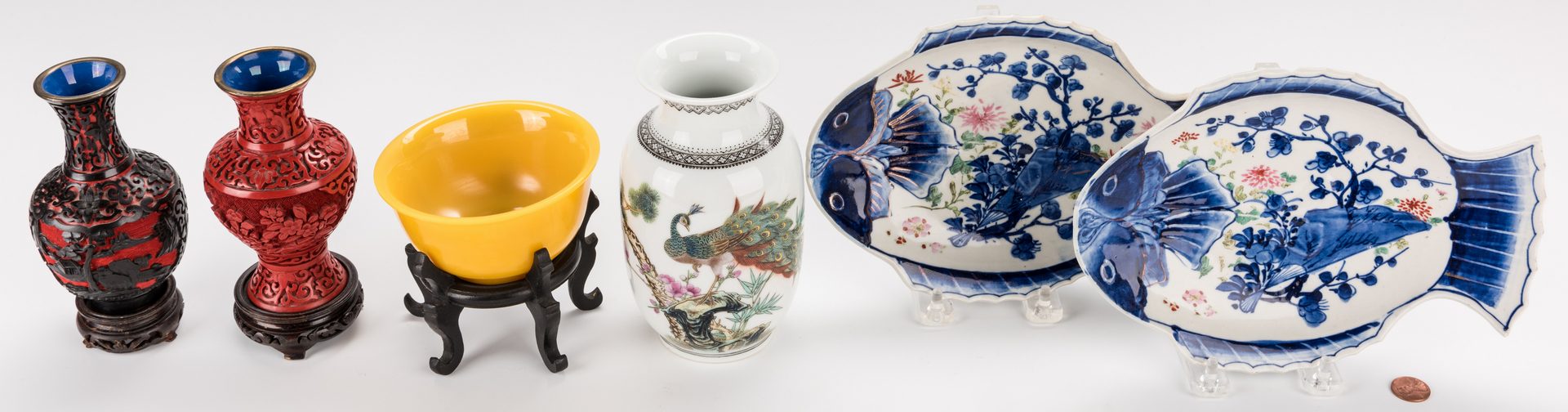 Lot 190: 6 Asian Decorative Table Items