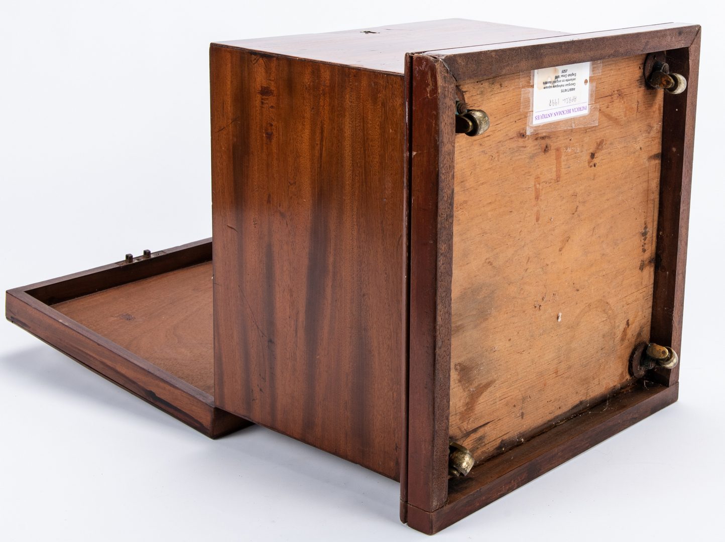Lot 240: English Mahogany Cellarette Box