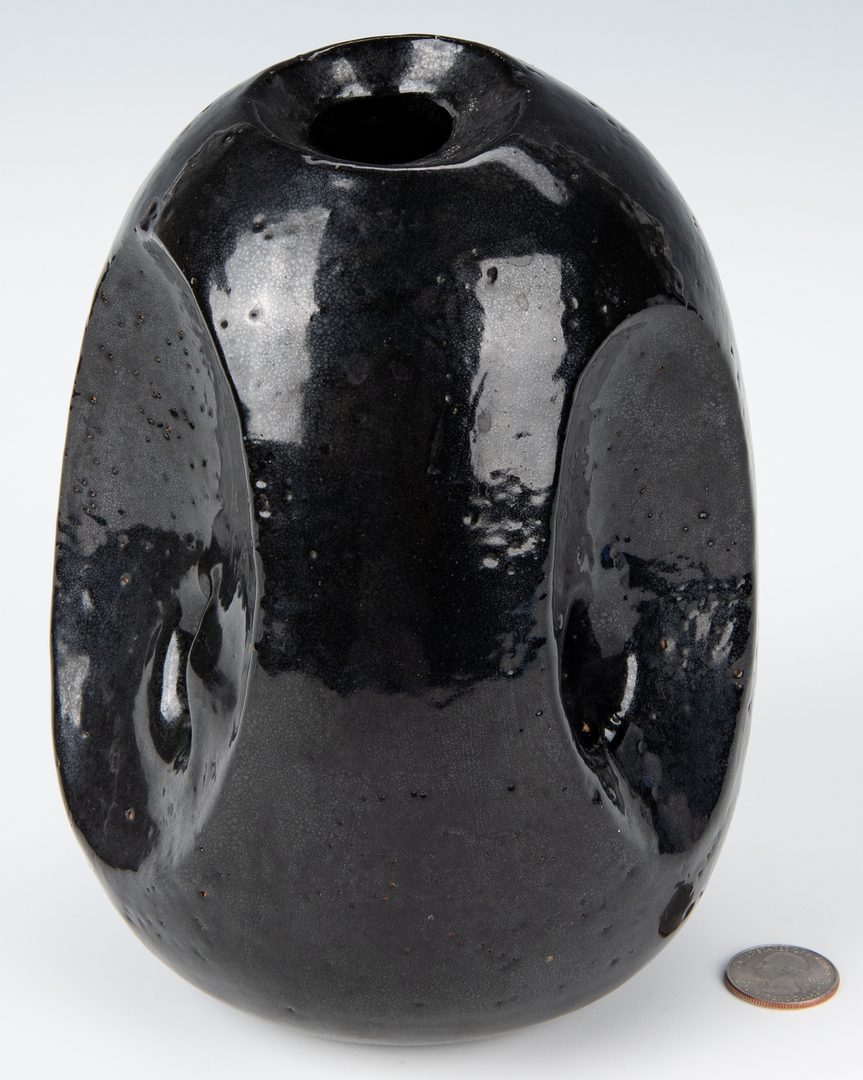 Lot 265: Ed Hooks Mid-Century Modern Pottery Vase