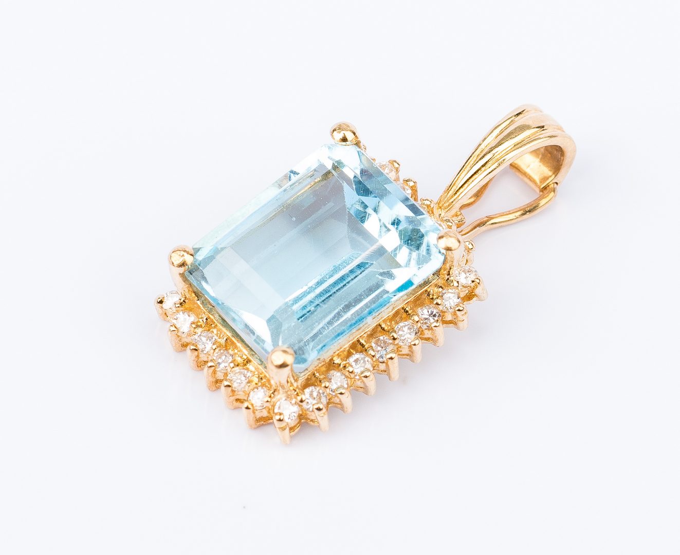 Lot 29: 4 items Ladies Gold, Diamond Jewelry
