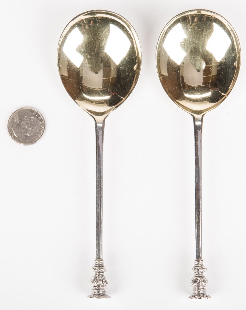 Lot 352: 15 pcs silver, inc. Seal Top Spoons