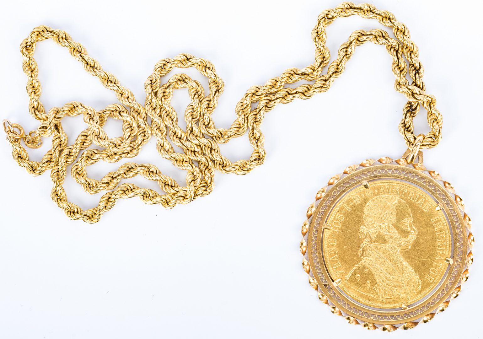 Lot 181: 18K Coin Pendant Necklace