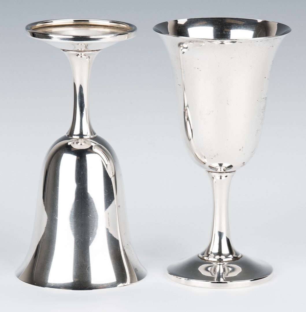 Lot 207: Set of 12 Wallace Sterling Water Goblets