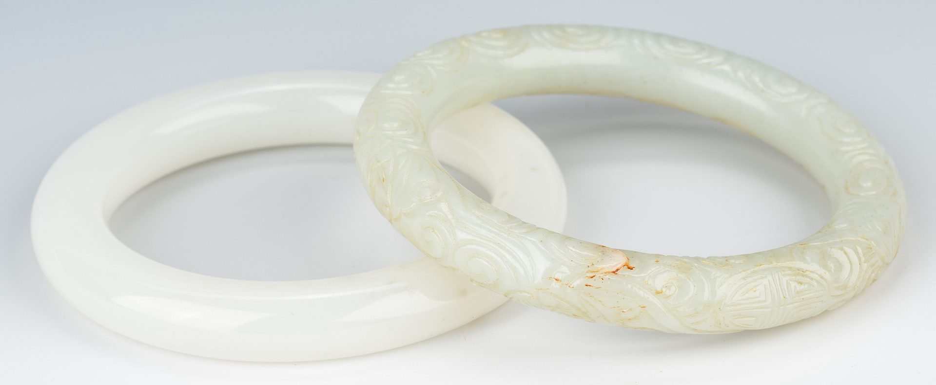 Lot 468: 2 Chinese Jade Bangles & 4 Jade Archer's Rings, 6 items