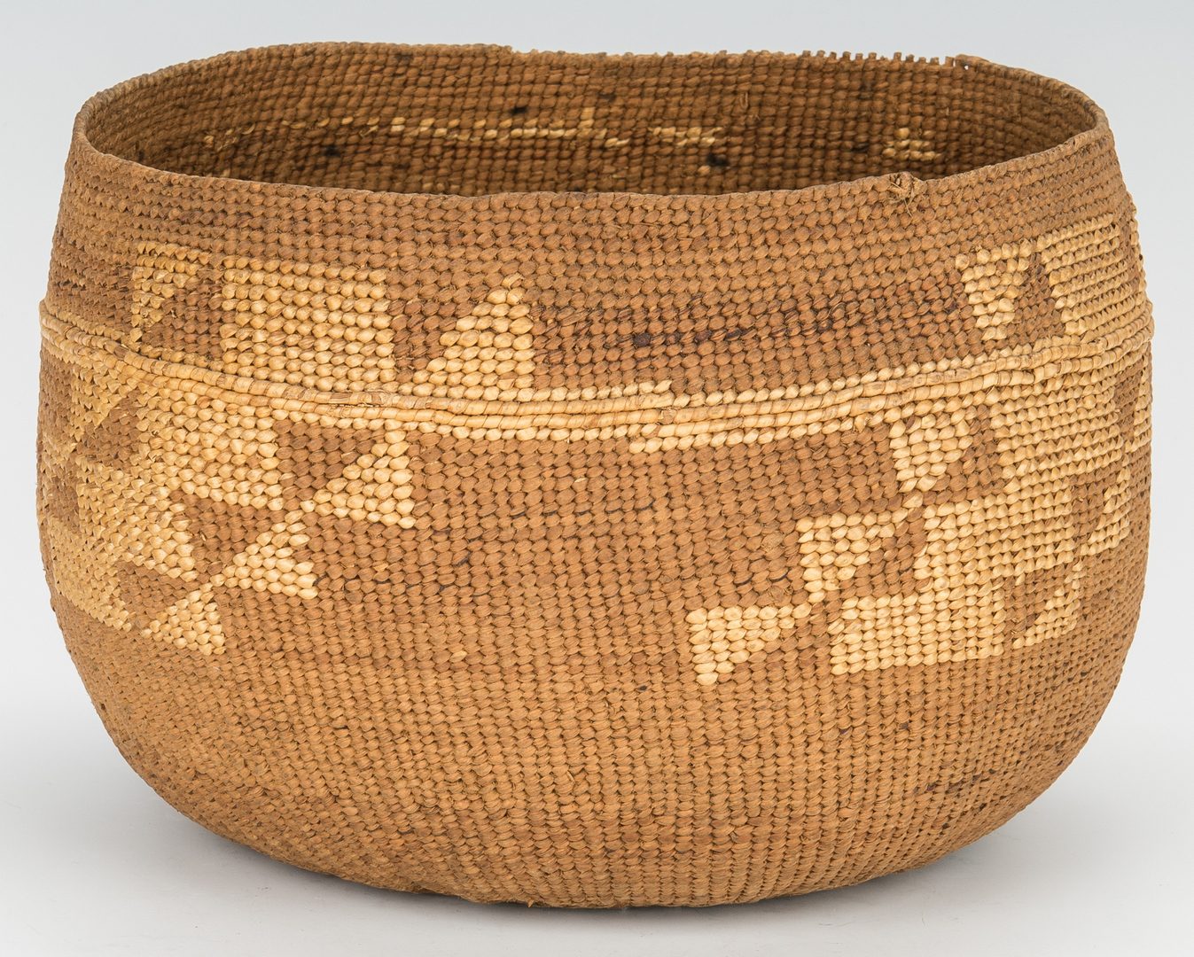 Lot 593: 3 Northwest Native American Baskets