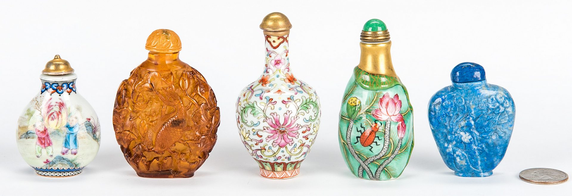 Lot 5: 5 Chinese Snuff Bottles incl. Lapis, Porcelain