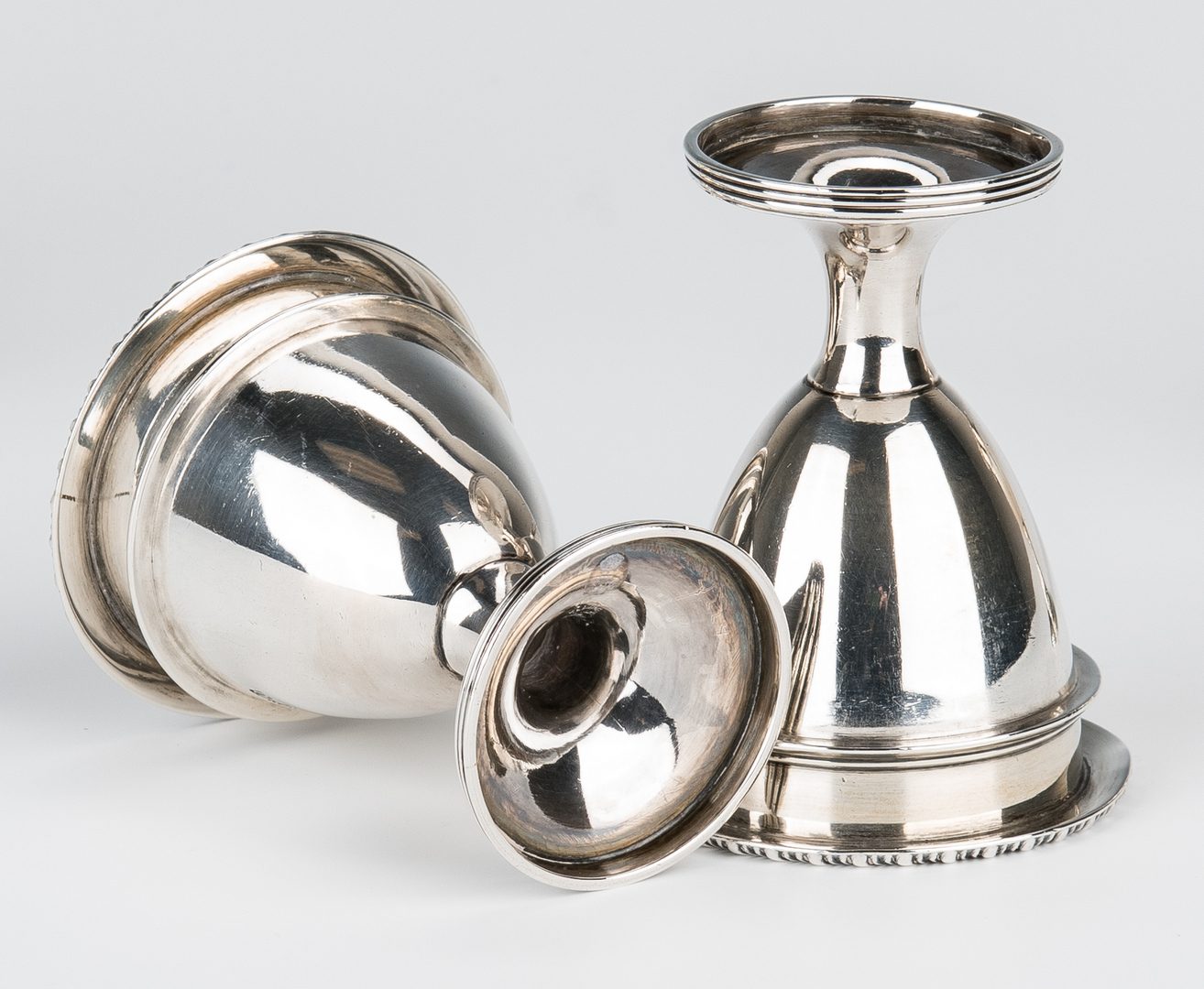 Lot 60: Edwardian Sterling Egg Cruet and Spoons