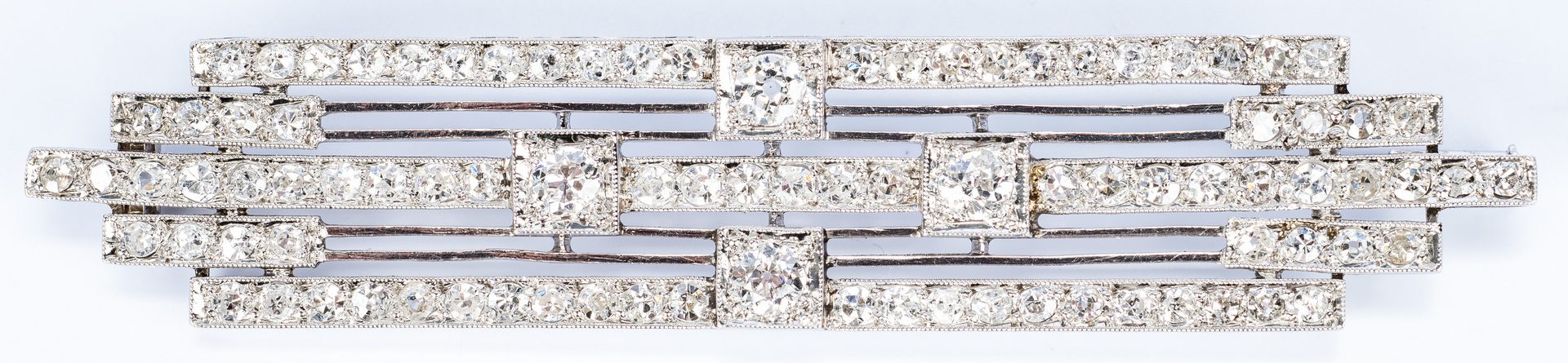 Lot 676: Art Deco Platinum Stacked Diamond Pin
