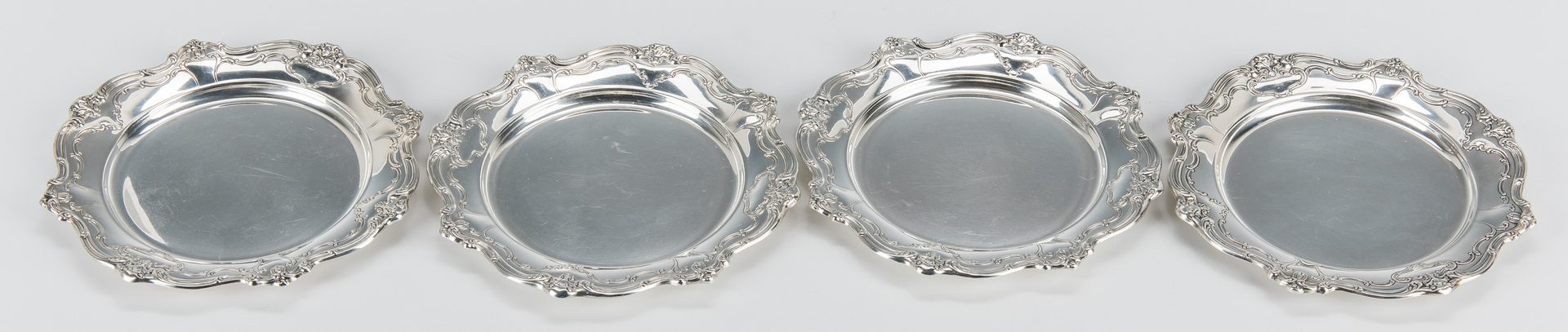 Lot 706: 13 Gorham Sterling Chantilly Bread & Butter Plates