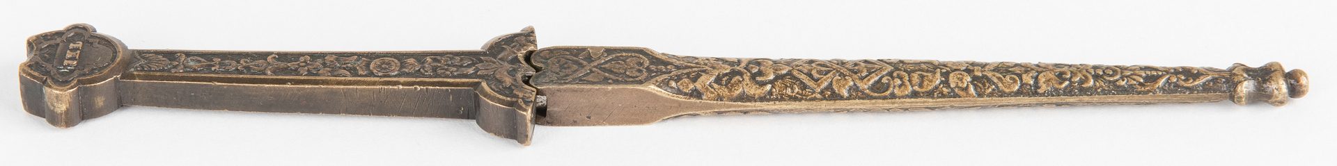 Lot 789: 4 19th/20th Cent. American or European Knives