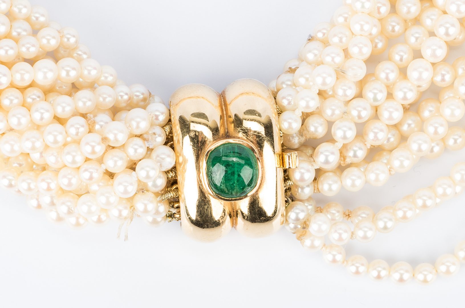 Lot 824: Group Gold and Pearl Jewelry