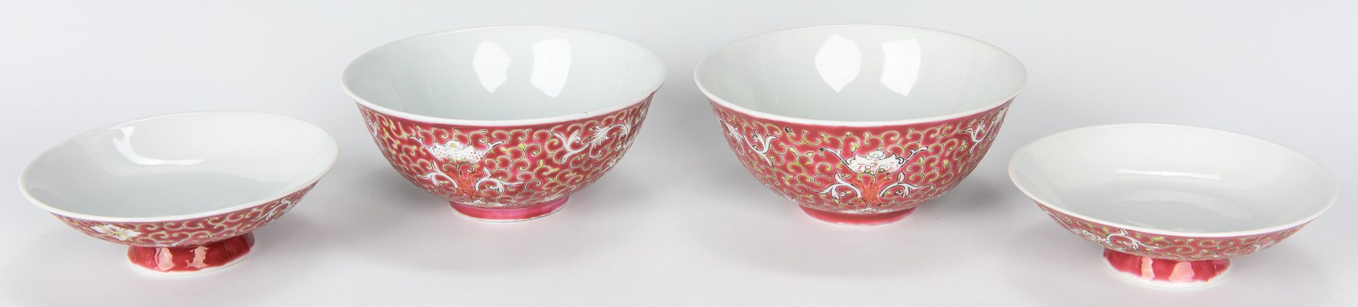 Lot 14: 5 Porcelain Items including pr. Chinese Tea Bowls