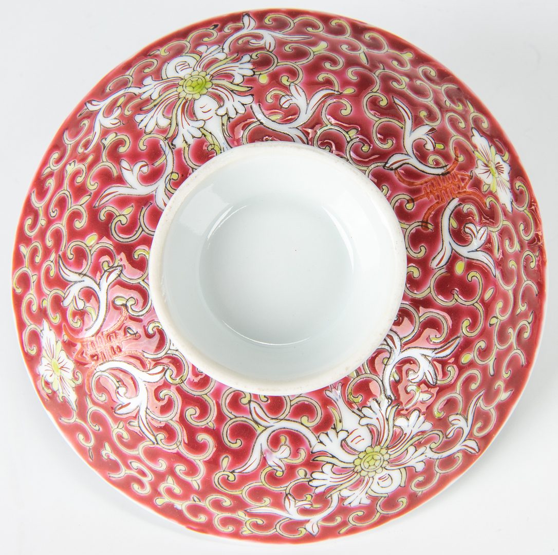 Lot 14: 5 Porcelain Items including pr. Chinese Tea Bowls