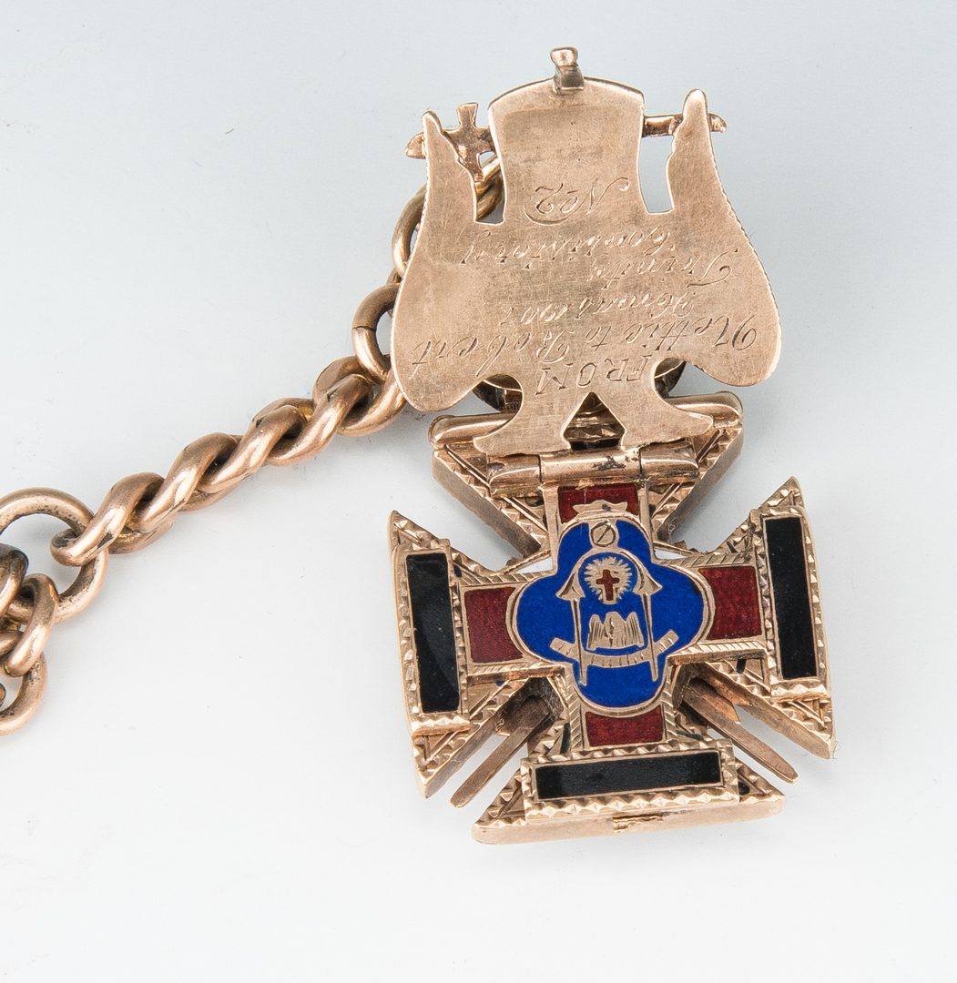 Lot 22: Elgin pocket watch; 10k Masonic pendant