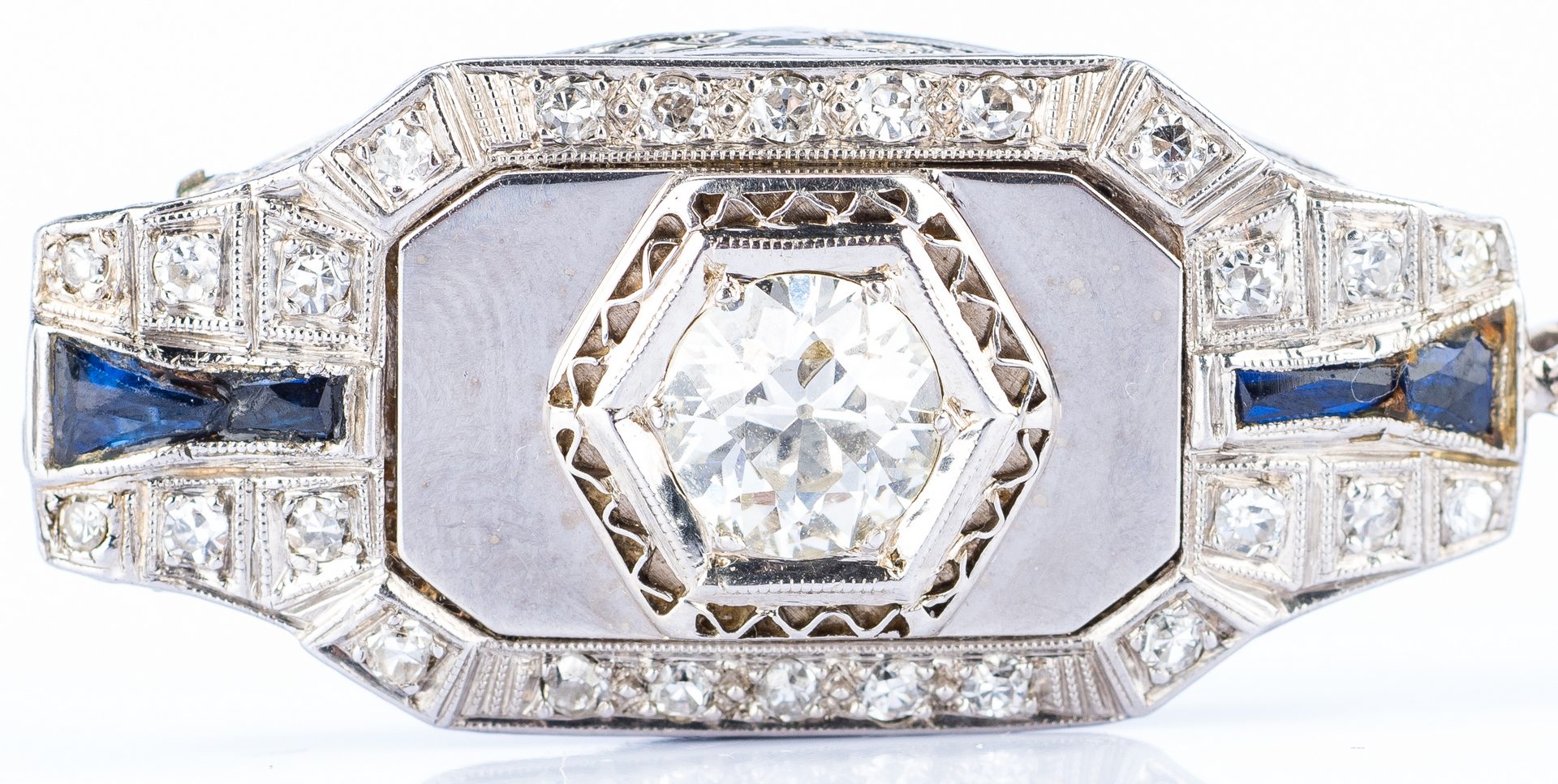 Lot 23: Art Deco 1 ct OMC Diamond Pendant