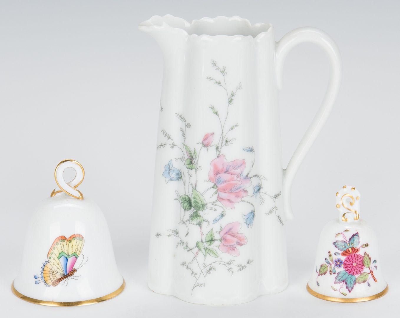 Lot 333: 21 Assorted American & European Porcelain Items