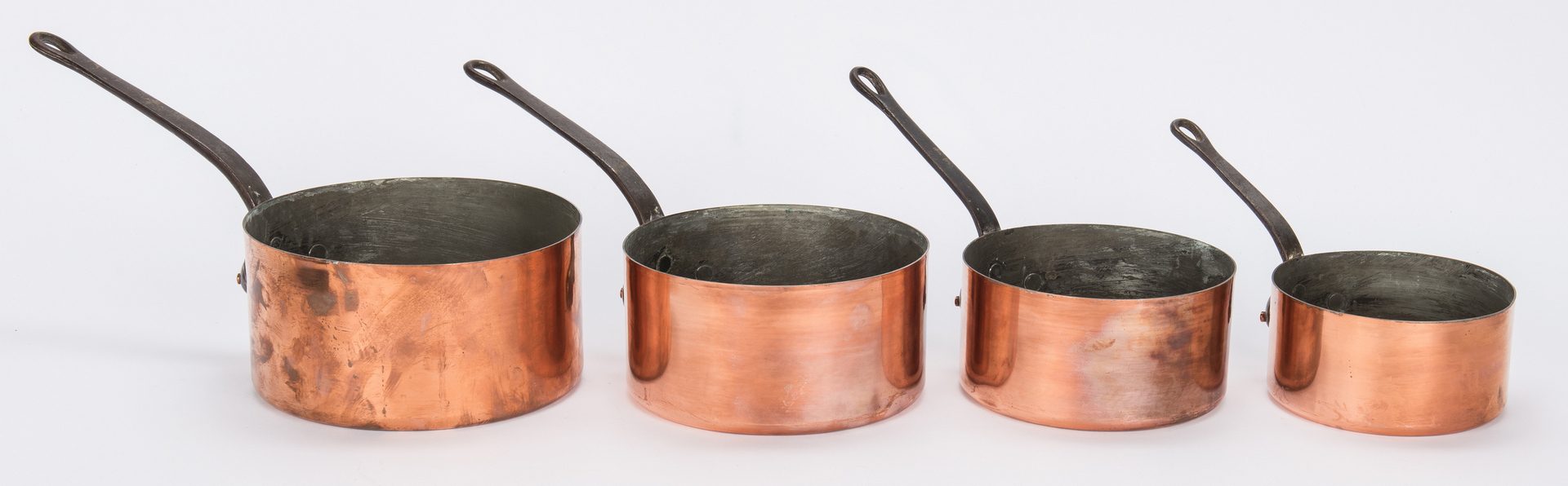 Lot 344: 7 Graduated Copper Pots