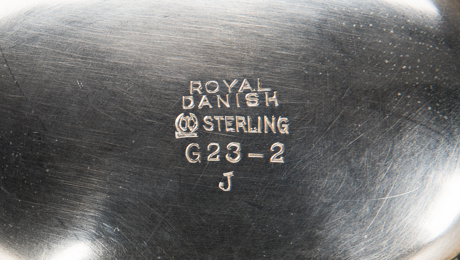 Lot 355: 12 Sterling Table Items incl. Royal Danish