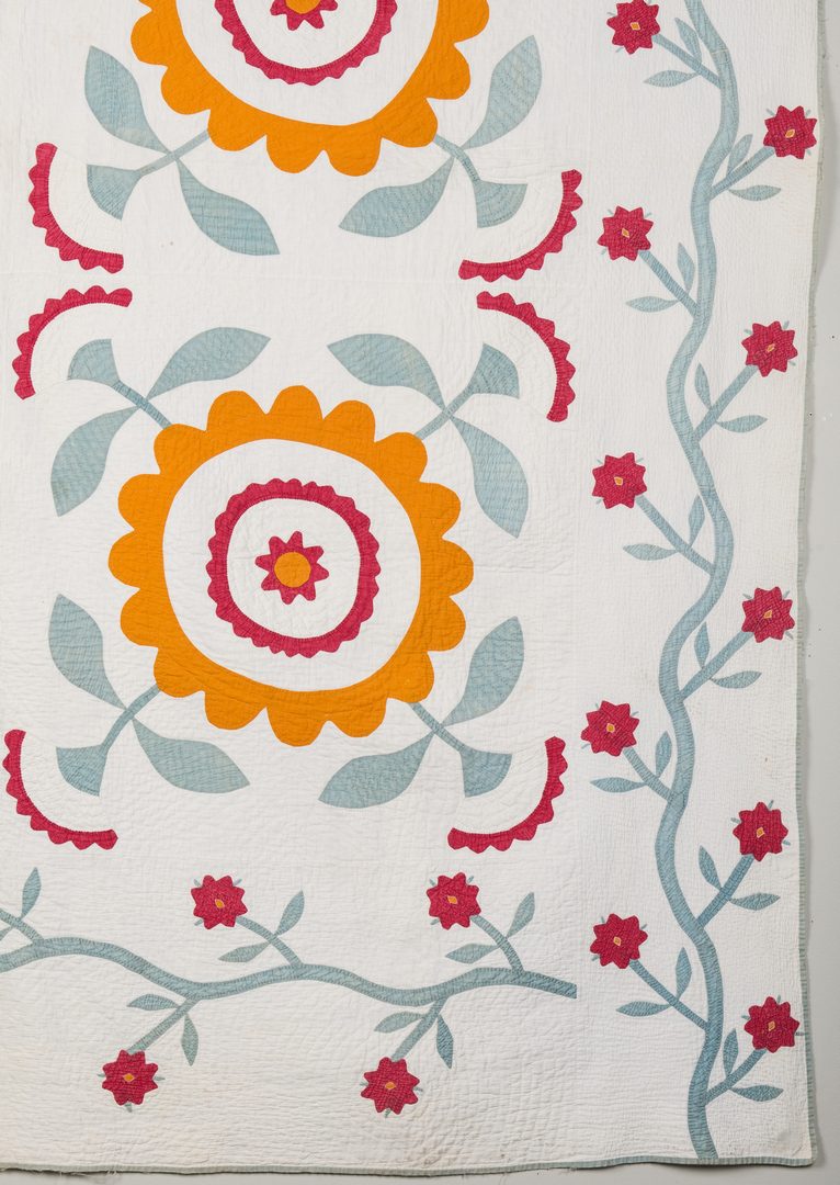 Lot 388: Southern Pieced and Appliqued Quilt