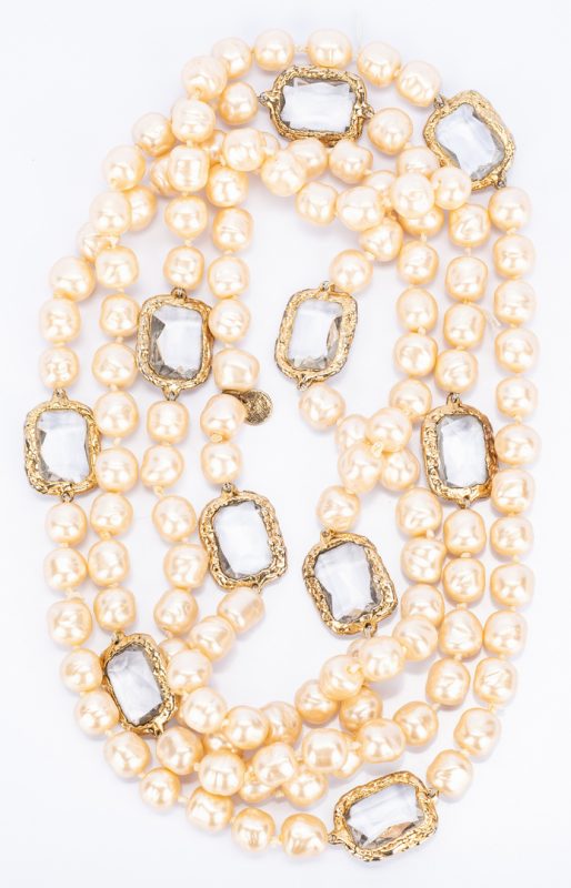 Lot 422: Chanel Necklace, Pearls with Chicklets