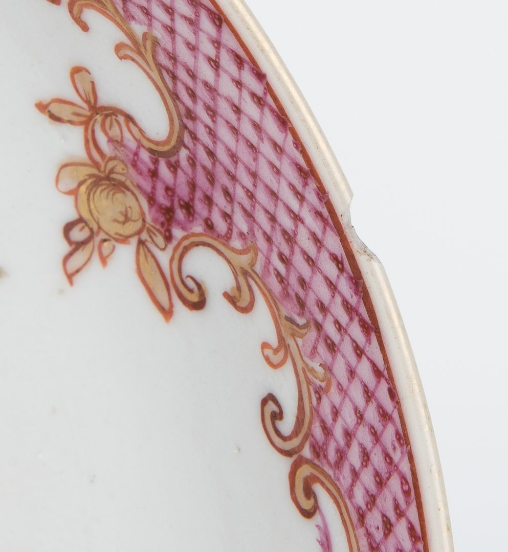Lot 18: 17 Famille Rose cups, saucers, pink borders