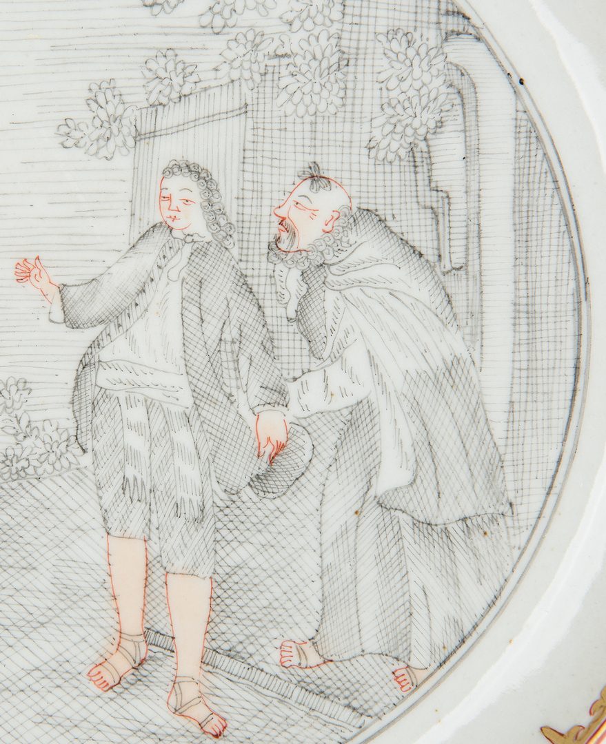 Lot 252: 3 Chinese Export Porcelain Plates, incl. Grisaille