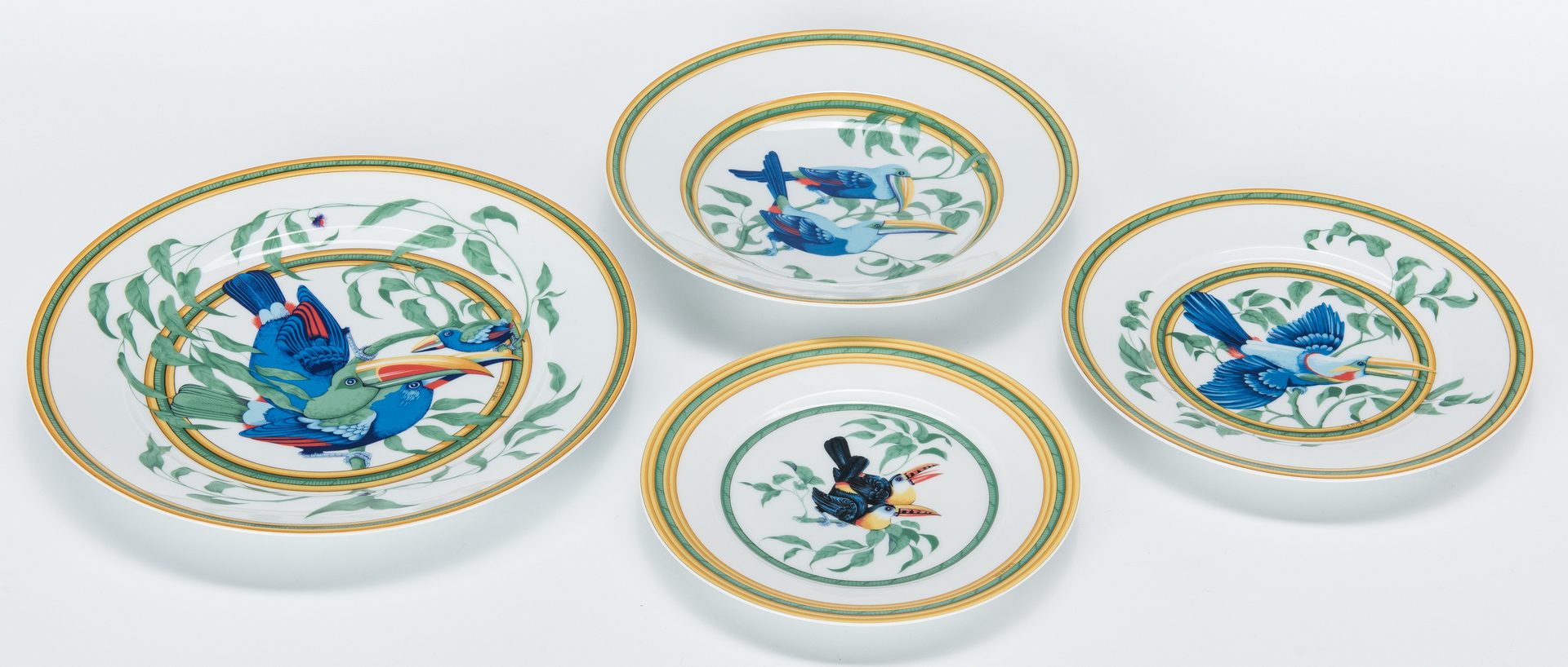 Lot 260: Hermes Paris Toucans Pattern Porcelain Dinnerware Set, 40 pcs.