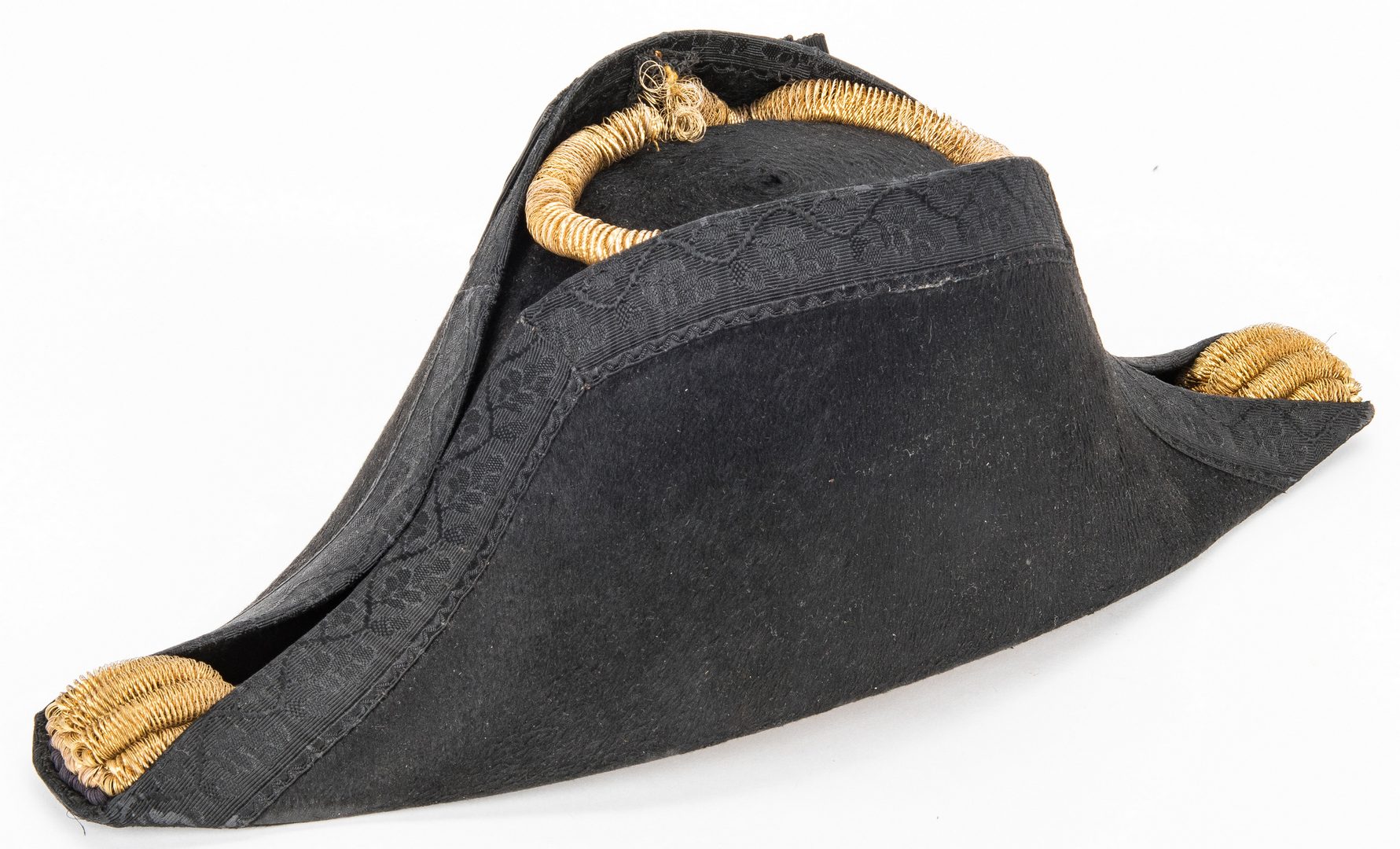 Lot 380: Royal Navy Bicorn Hat & Epaulettes