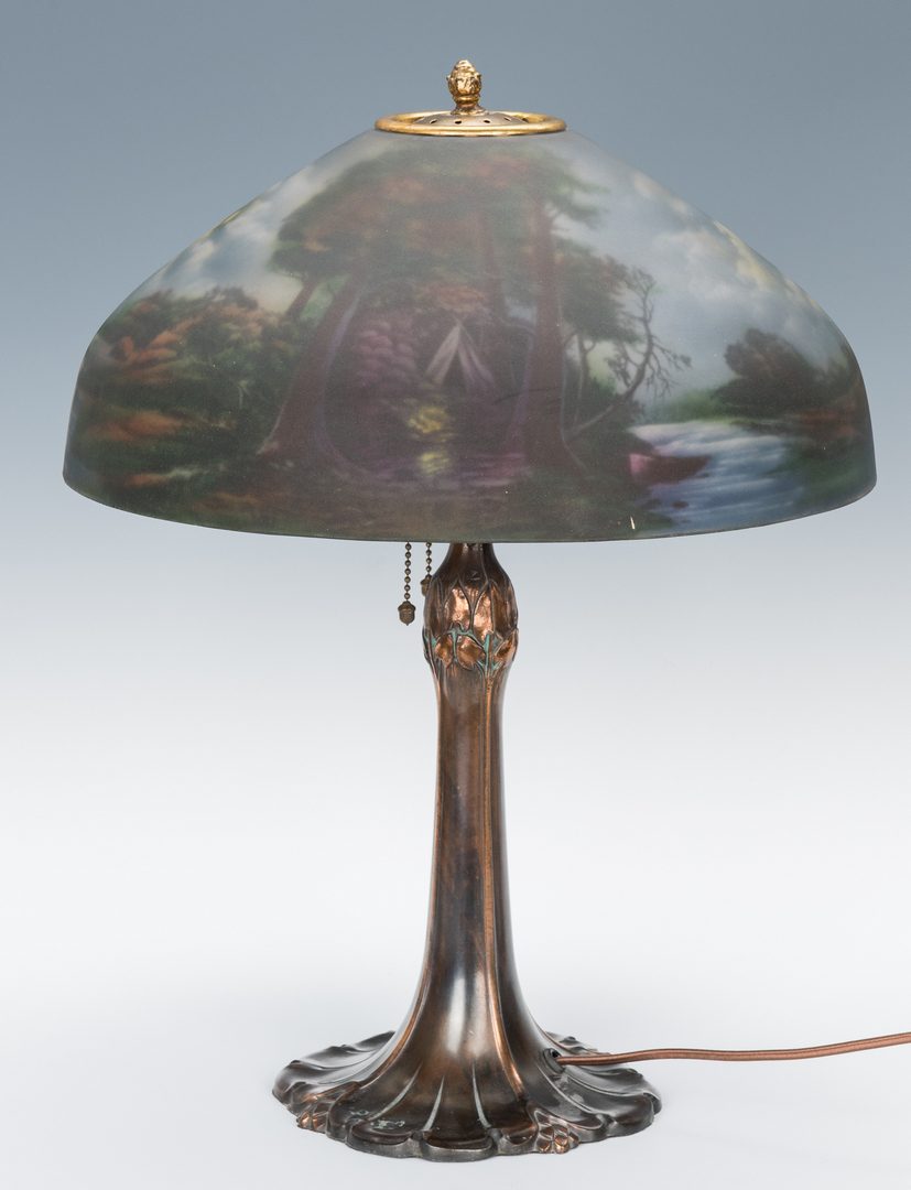 Lot 517: Pittsburgh Call of the Wild Lamp